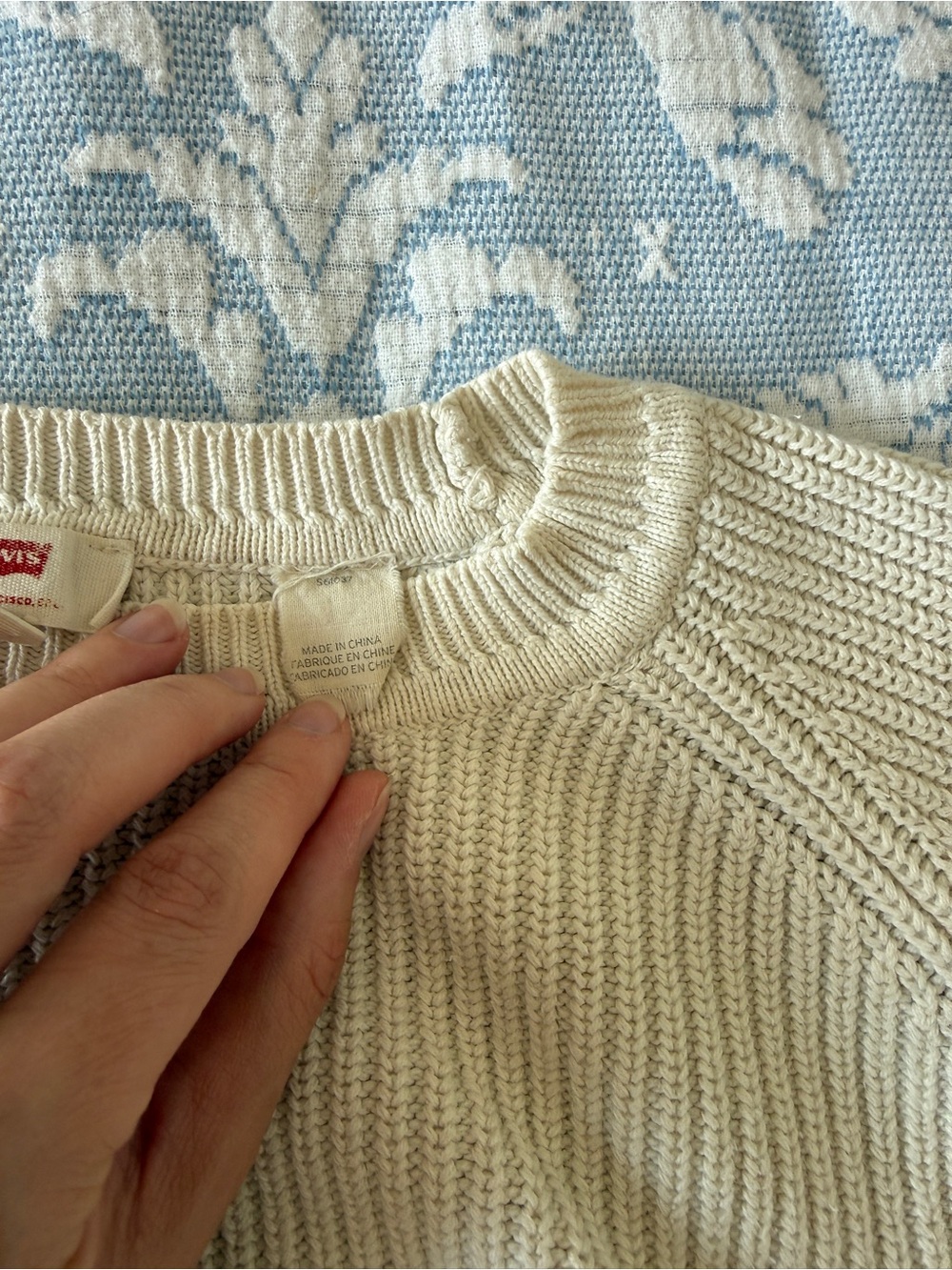 Levi's Women's Cream Ribbed Crewneck Sweater - Picture 4 of 5